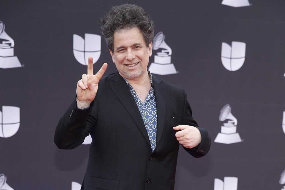 Andres Calamaro se llevó los premios a Mejor Álbum de Pop-Rock por Cargar la suerte y a la Mejor Canción de Rock por 'Verdades Afiladas'.