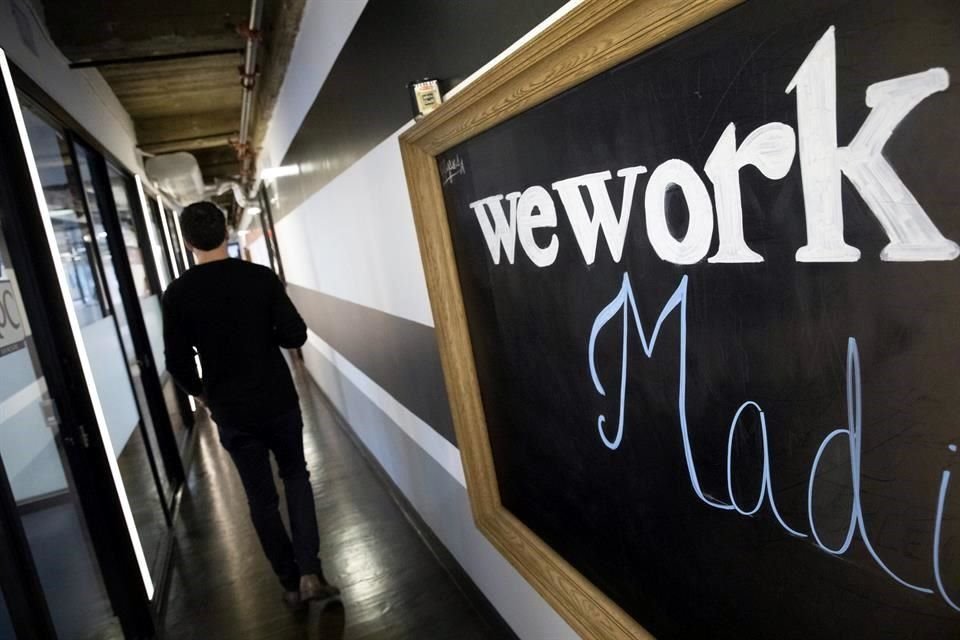 WeWork está ahora en conversaciones con BowX Acquisition Corp., una empresa de cheques en blanco que recaudó 420 millones de dólares en agosto, según el informe del Financial Times.