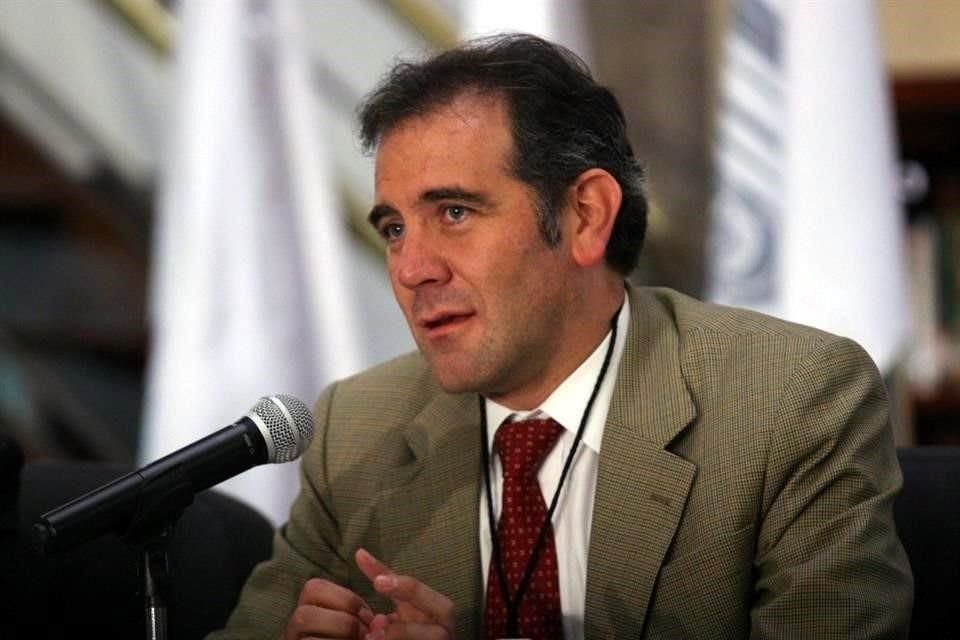 Lorenzo Córdova, presidente del INE.