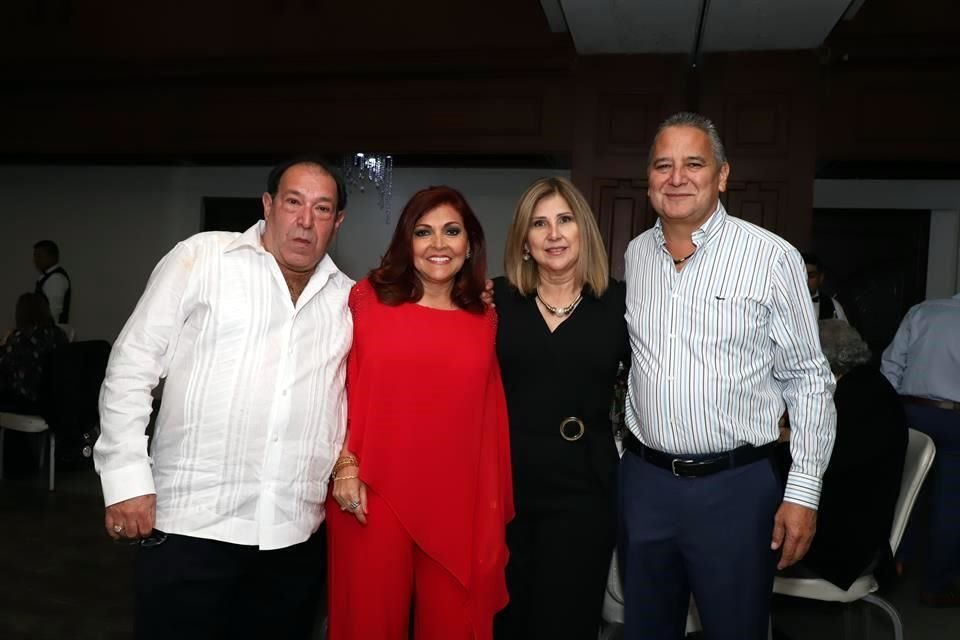 Gildardo Guajardo Rodríguez, Ofelia González Rangel, Nora Leal de Mejía y Víctor Mejía