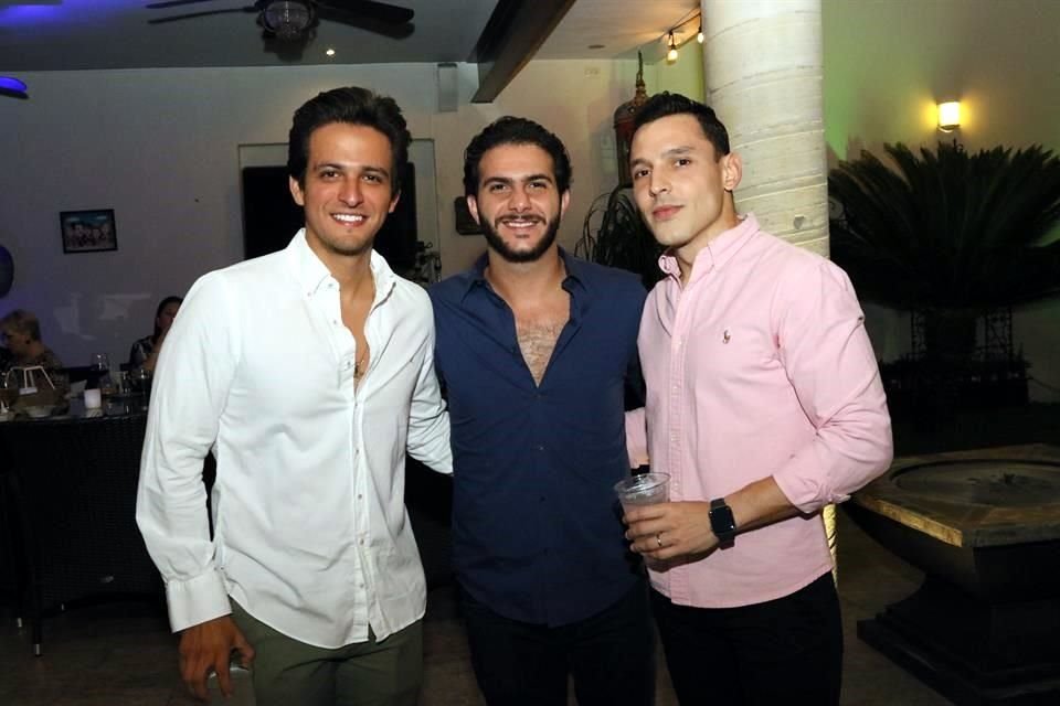 Daniel Padilla, Jorge Handal y Adrián Flores