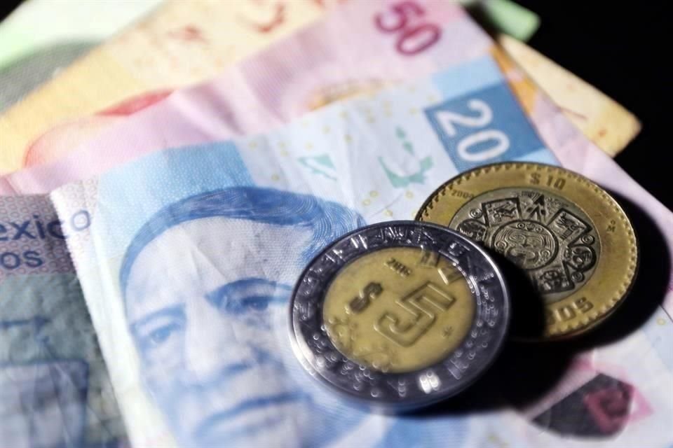 El Gobierno estatal anunció que contratará deuda por 2 mil 970 millones de pesos.