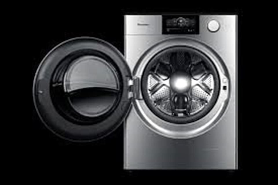La lavadora Panasonic Alpha Series Porsche utiliza conexión Wi-Fi para que se pueda encender y cargar detergente de forma remota, además de avisar cuando se complete el ciclo.<br>La encuentras en línea.<br>