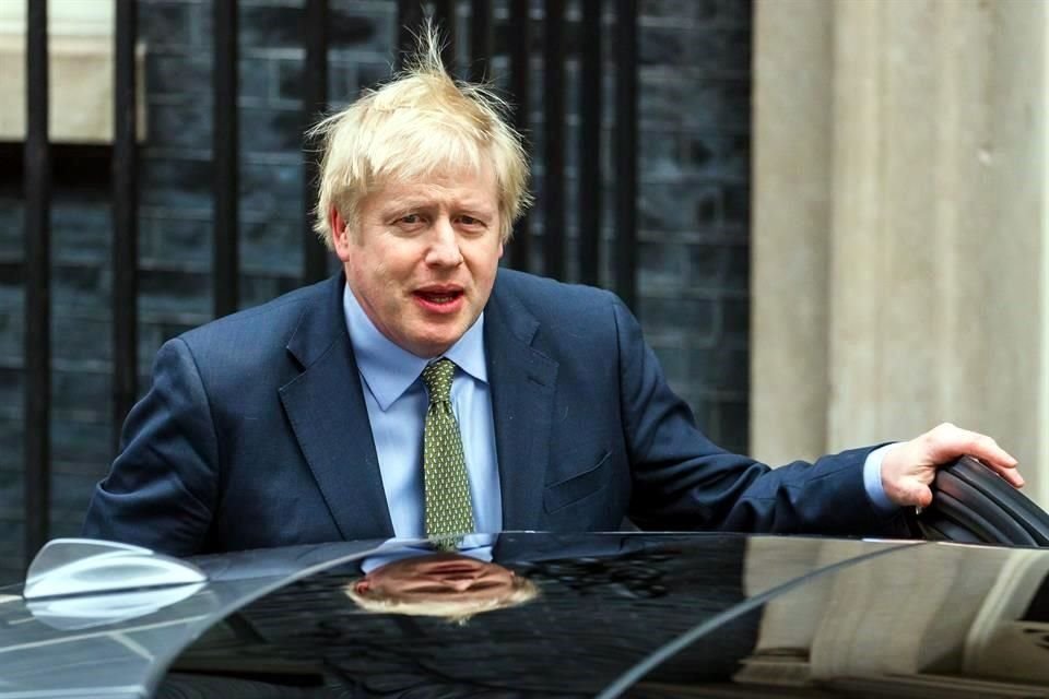 El Primer Ministro británico, Boris Johnson, ganador de las elecciones generales en GB, llegó al Palacio de Buckingham para ser investido formalmente.