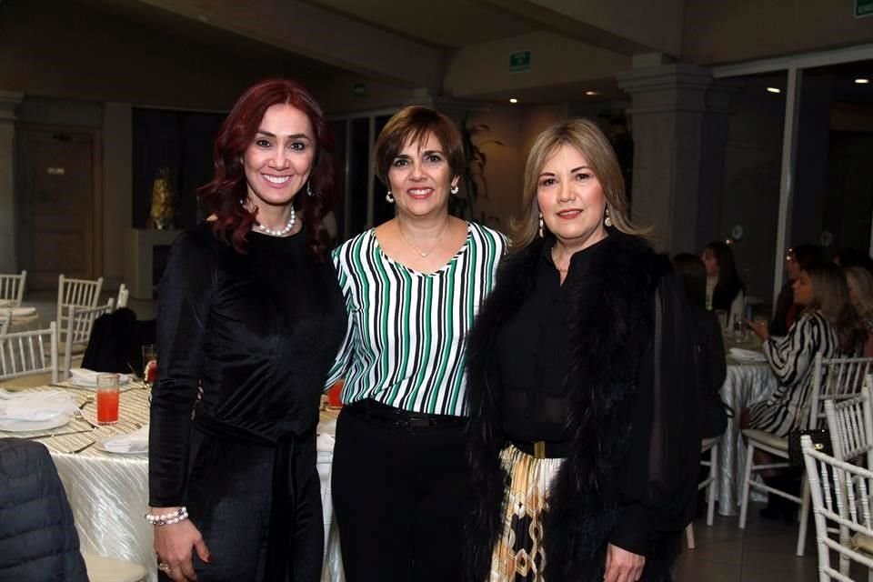 Rosy Lozano de Elizondo, Nancy González de Hernández  y Olga Saldaña