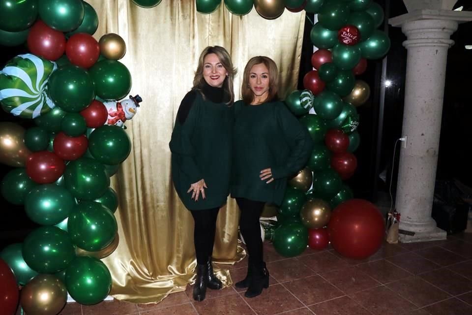 Martha Flores de Elizondo y Sandra Bosques