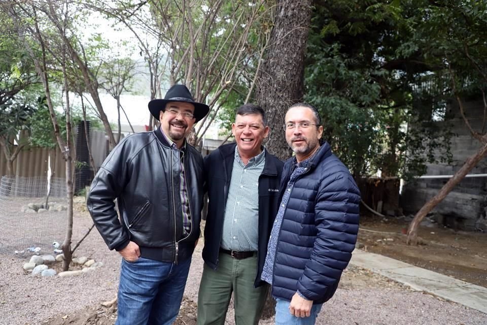 Carlos Flores, David Ortega y Alejandro Espino