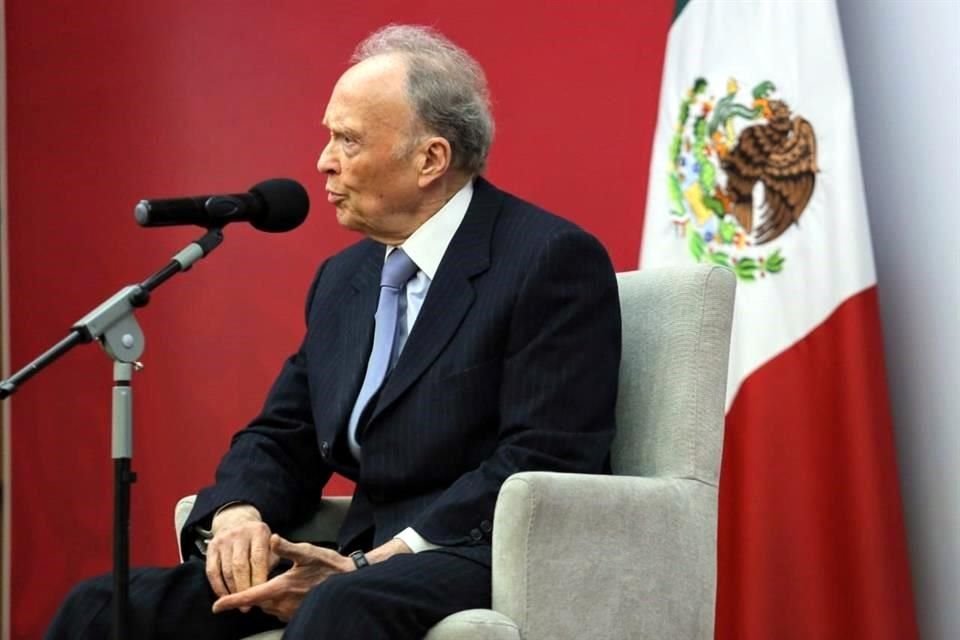 Ante el cuerpo diplomático de México, el Fiscal General también reconoció complicaciones al consignar a presuntos delincuentes, lo que ha generado el incremento de los índices delictivos.