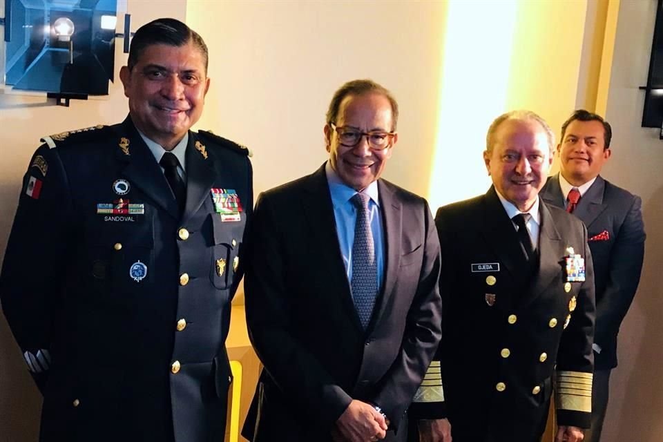 Carlos Salazar Lomelín se reunió con el Secretario de Marina y el titular de la Secretaría de la Defensa Nacional.
