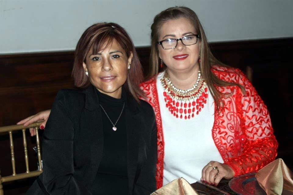 Edith Castañeda y Leticia Perales