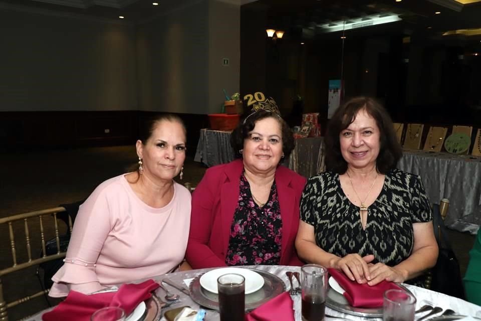 Sonia Garza, Hilda Garza y Azucena Garza
