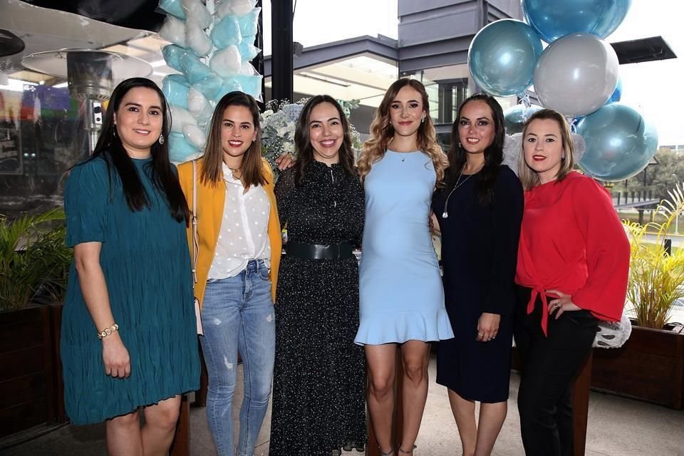 Adriana Rentería, Daniela Galán de Rodríguez, Alma Leal de Castilla, Martha Campa de Leal, Isela Leal de Martínez y Cynthia Guevara