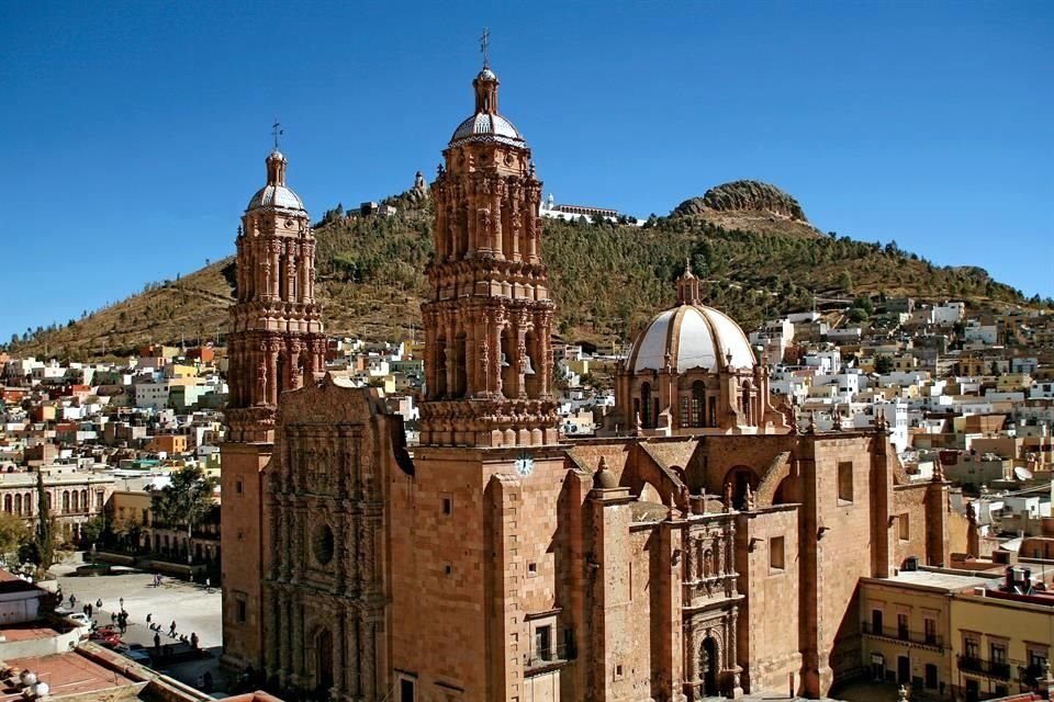 La apertura del vuelo coincide con el comienzo de la época de festivales, como la Feria Nacional De Zacatecas.
