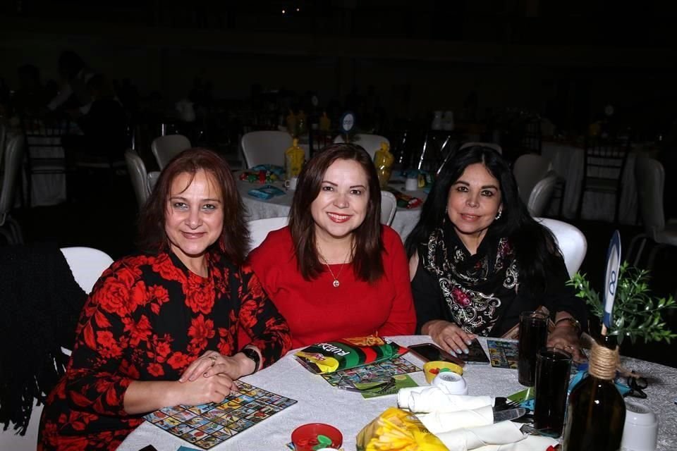Blanca Guajardo, Irasema Silva y Sylvia Álvarez
