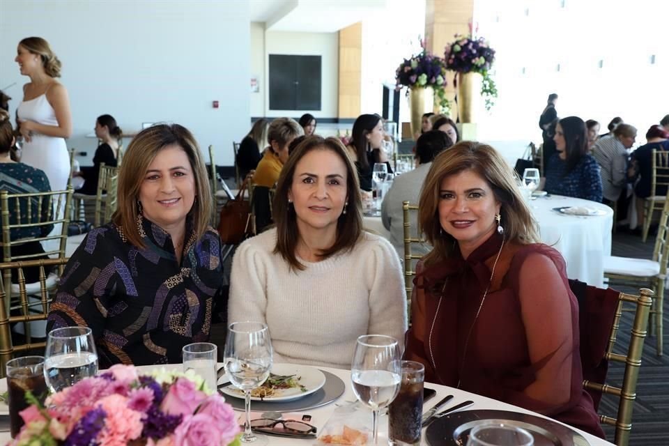 Rosalinda Lozano de Treviño, Martha Idalia Lozano de Guzmán y Magda Chapa de Cantú