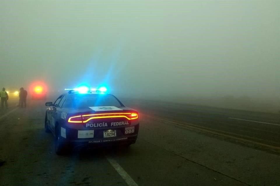 Un nuevo cierre por neblina afecta esta mañana a la Autopista Monterrey-Saltillo.