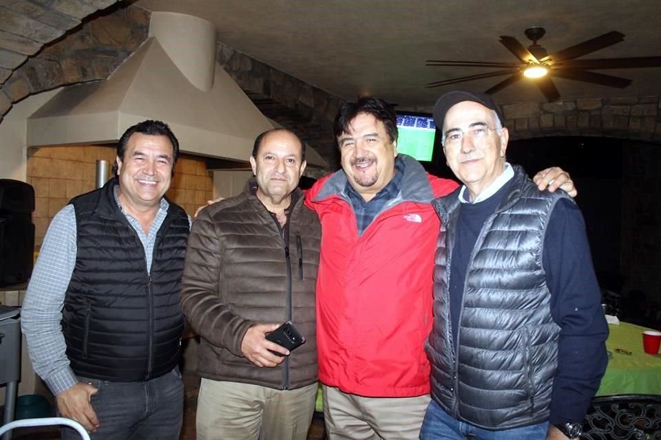 Ricardo Garza, Julio César Lara, Eduardo Santos y Rubén Sepúlveda