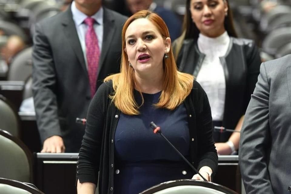Annia Gómez.