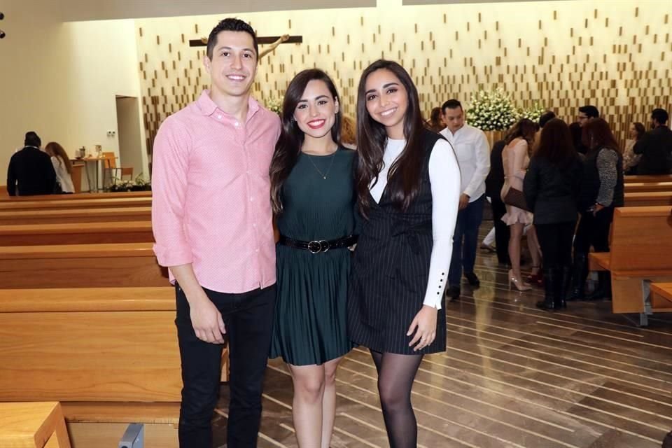 Rodrigo Romero, Stephanie Gracia y Norma Bautista