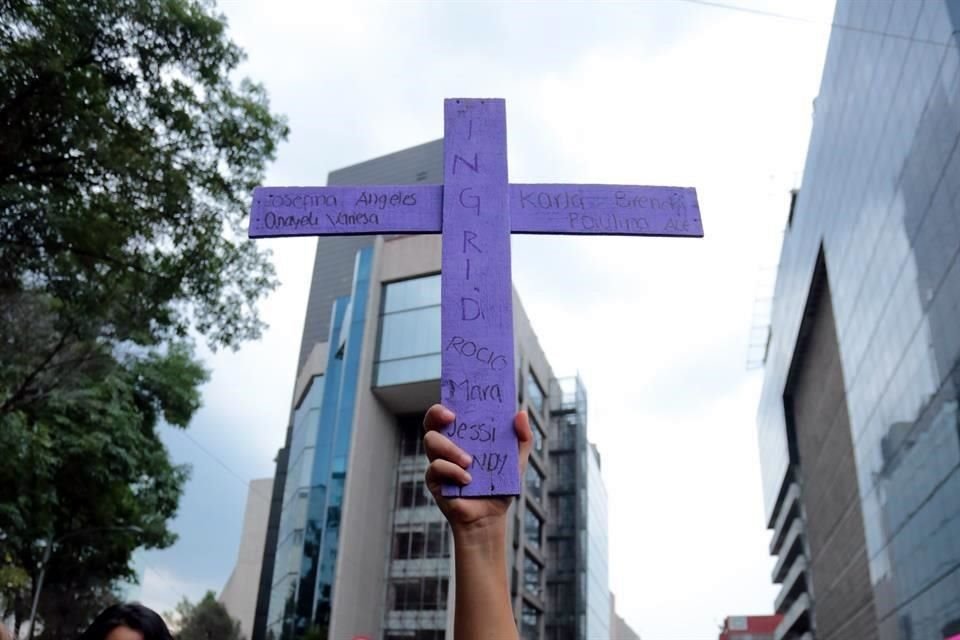 La sede del Senado se iluminará el 9 de marzo con el color representativo del movimiento.
