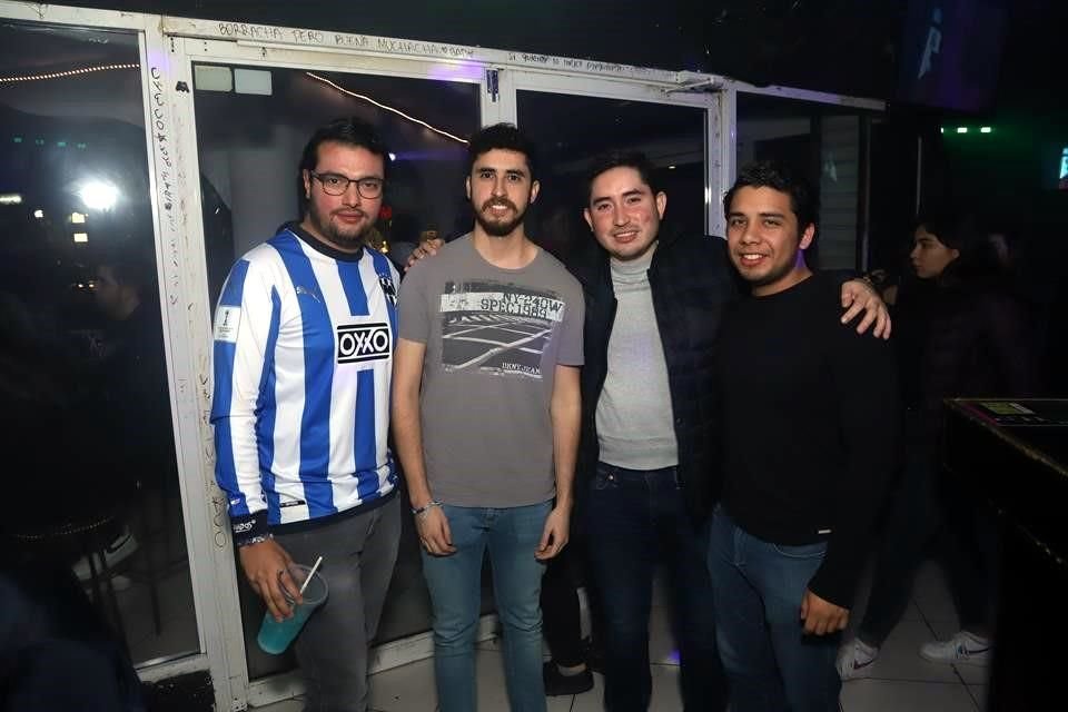 Emmanuel Marcos, Rafael Silva, Andrés González y Daniel Marcos