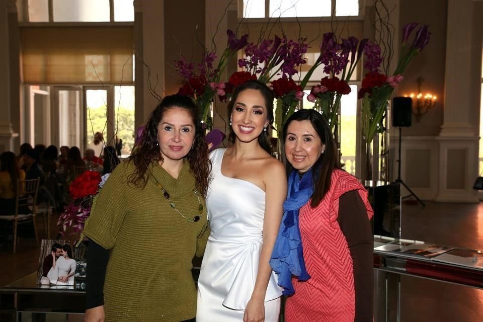Erika Rodríguez, Daniela Alejandra González Villarreal y Jessica Rodríguez