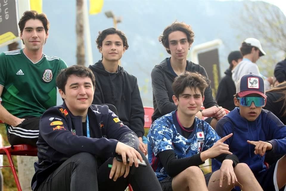 Mateo Ruiz, Raúl Treviño, Diego Gutiérrez, Emiliano Medina y Diego Guerra