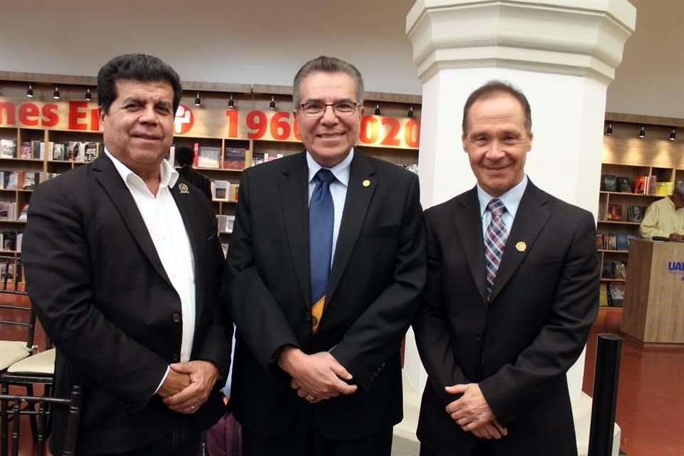 Gerardo Castañeda, Santos García y Ricardo González