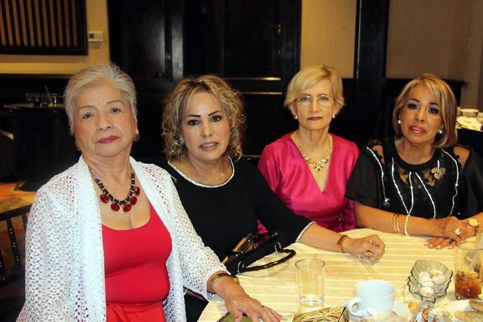 Irma Cantú de Iturbe, Marianela García de Moreno, Lulú Cantú y Maricela García de Cantú