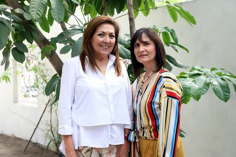 Enedina Aguilar y Perla Villarreal Romero