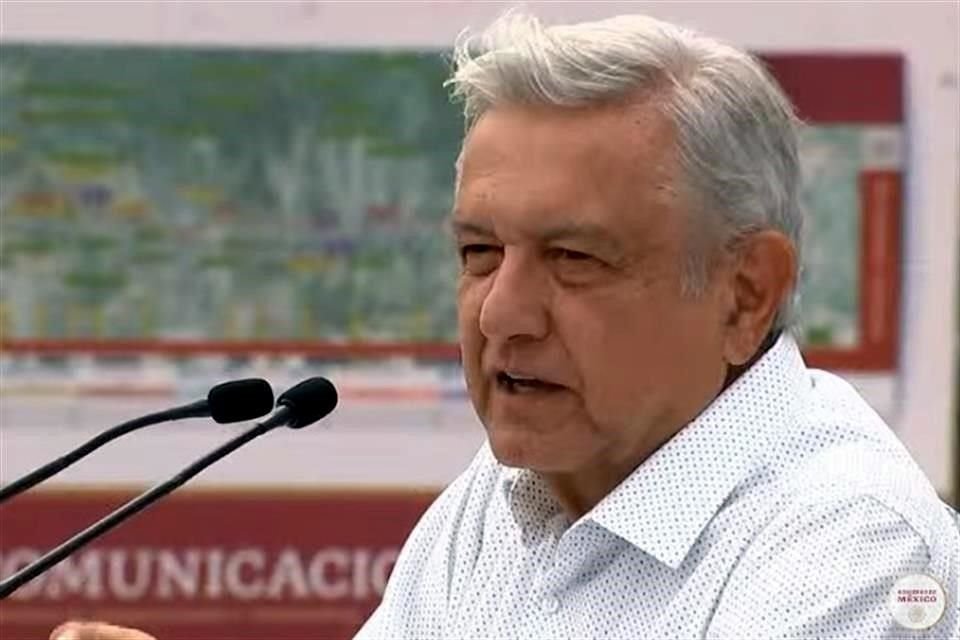 López Obrador durante su mensaje.
