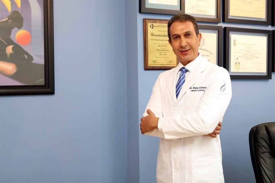 Doctor Rubi Lizardo, Especialista en Cirugía Plástica Estética
