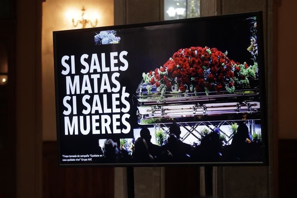 El Secretario de Salud presentó ayer una nueva campaña para concientizar a la ciudadanía a quedarse en casa.