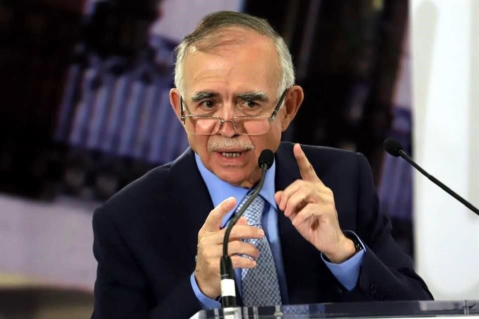 Fuentes ligadas a un Gobernador explicaron que Mandatarios sostuvieron esta mañana pláticas con Romo para acordar los términos de la reapertura.