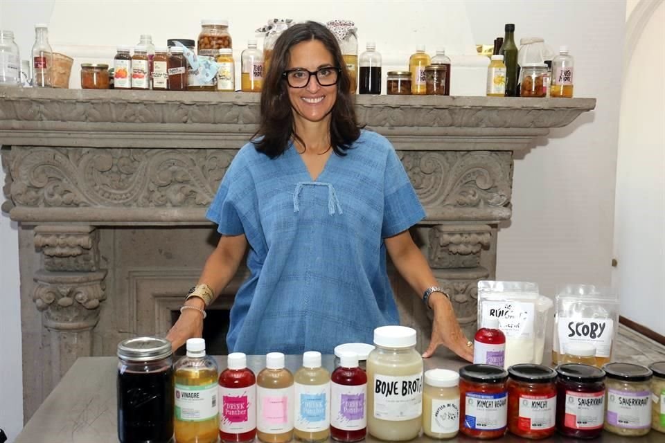 Raquel Guajardo es una experta en comida natural, además hace distintos productos que solicitan, quienes la siguen y hacen sus recetas.