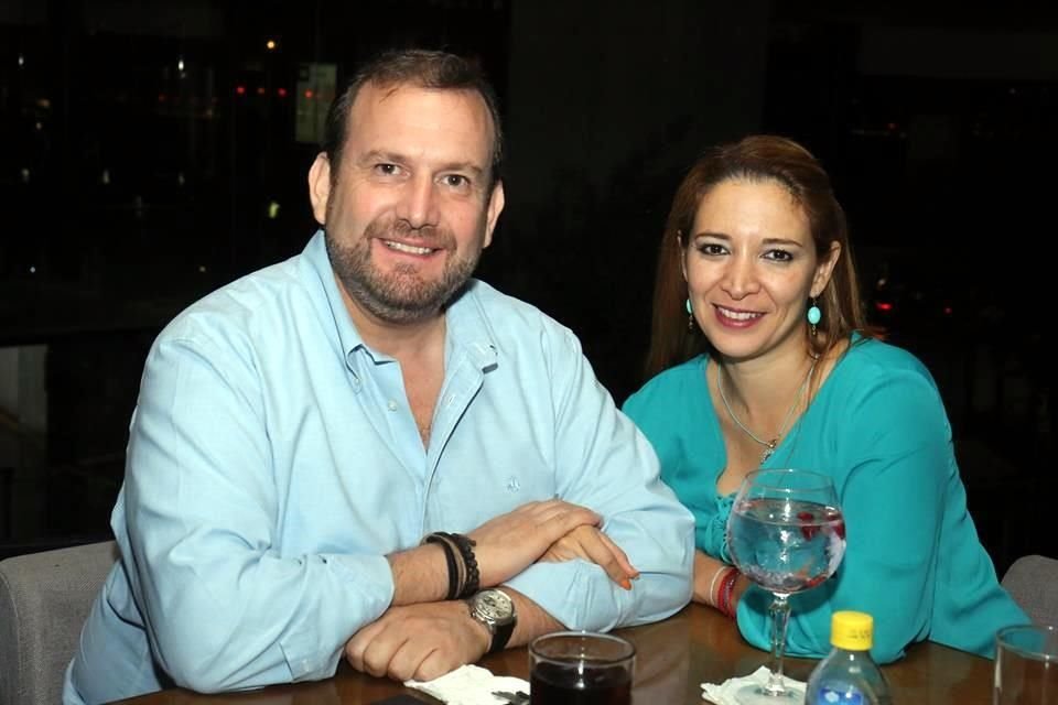 Gerardo Almaguer y Fabiola Aceves