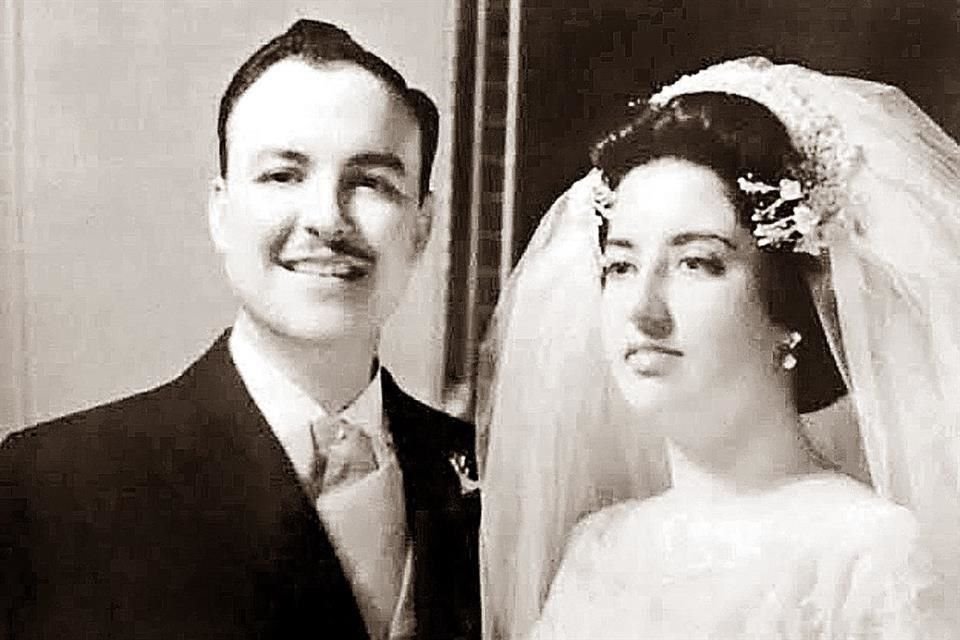 El día de su boda con Olivia Norma Muguerza Videgaray el 29 de abril de 1960.