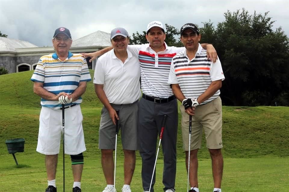 Gerardo Alanís, Julio Delgado, Luis Carlos Villarreal y Víctor González