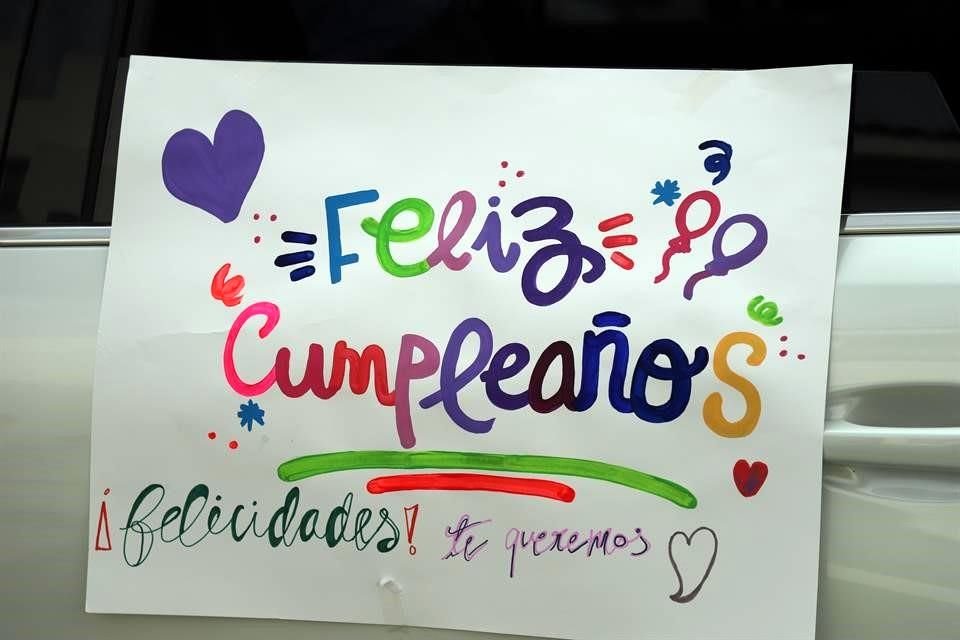 Caravana por motivo de cumpleaños de Esperanza Dorbecker de Palacios