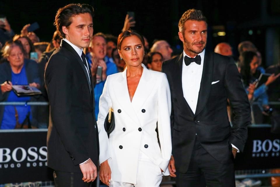 Victoria y David Beckham le darán a su hijo Brooklyn una casa en Londres como regalo de bodas.