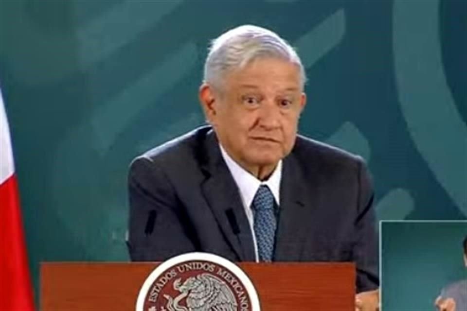 López Obrador en conferencia de prensa en Guanajuato.