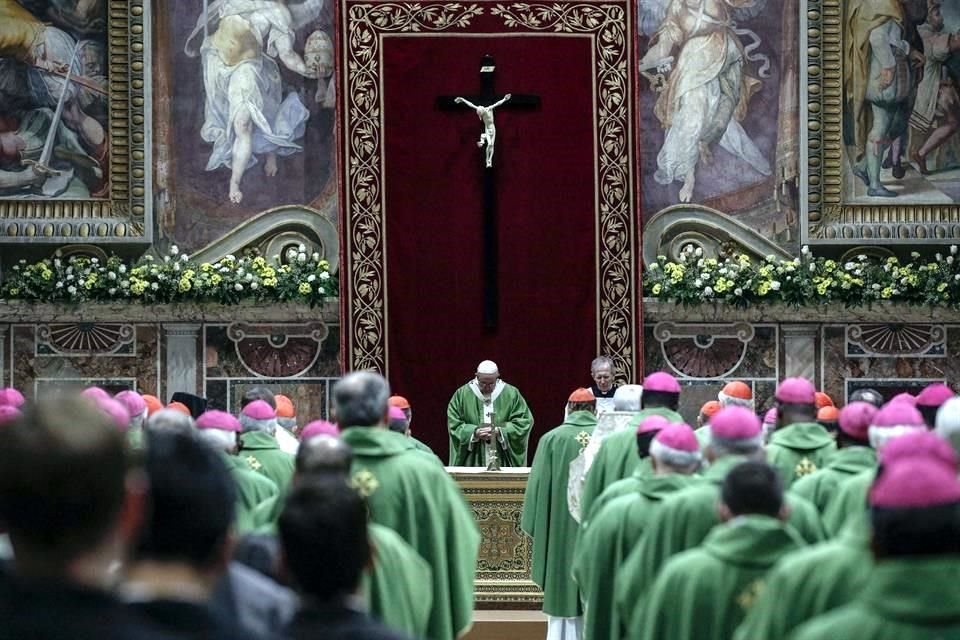 El Papa Francisco da una misa en febrero de 2019 con la que concluye una cumbre para instruir a religiosos en contra del abuso sexual del clero.