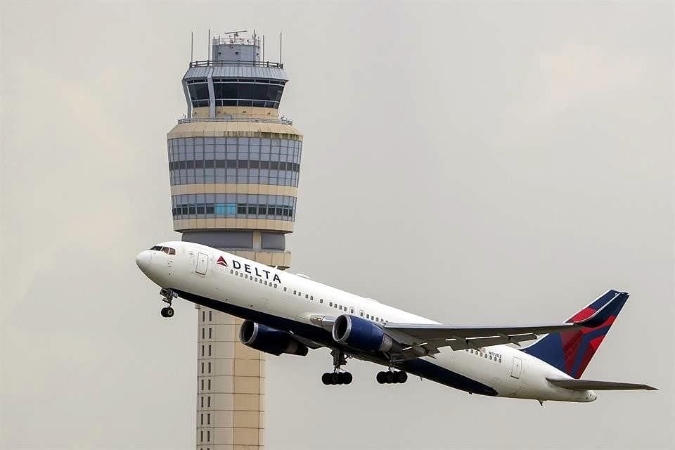 En el acumulado a septiembre, la aerolínea Delta perdió 11 mil 630 millones de dólares.