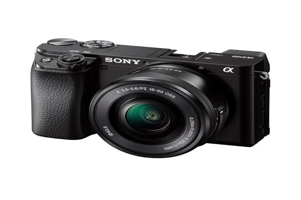 Sony APS-C a6100