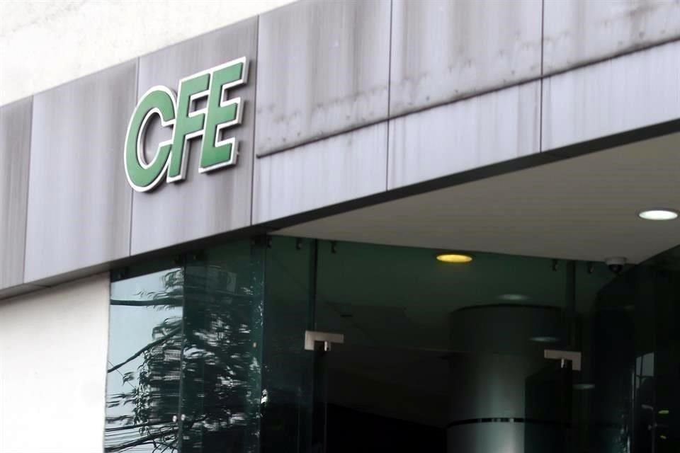CRE aprobó permisos de generación para dos centrales de la CFE. 
