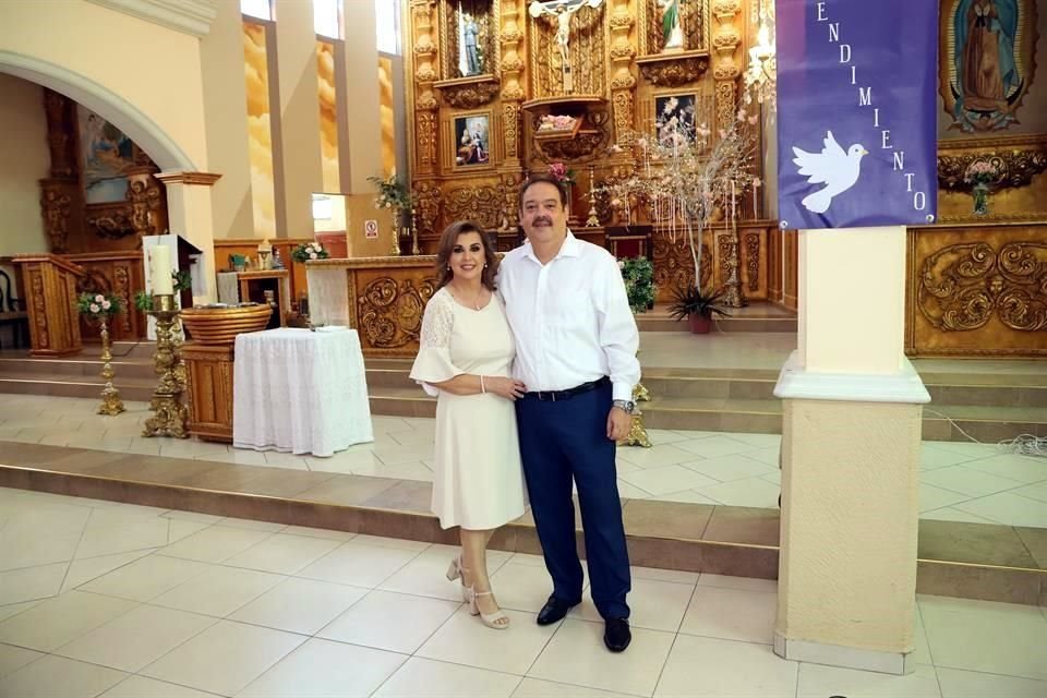 Mario Alberto Valdés González y María Aurelia Salinas de Valdés