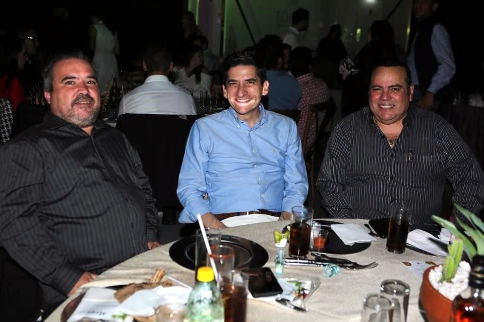 Ernesto Pérez Charles, Felipe de Jesús Cantu y Marco Guzman
