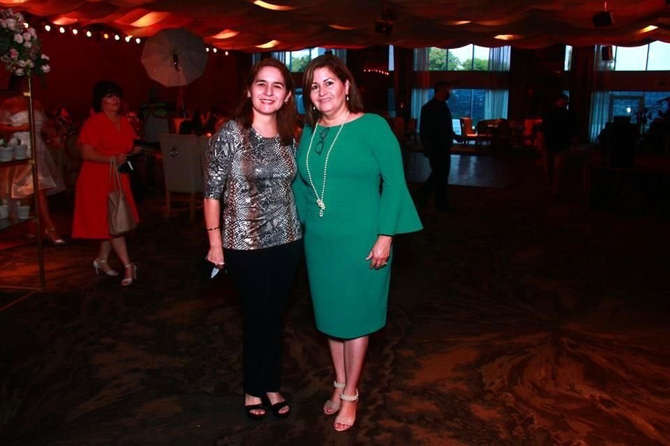 Mireya Quiroz e Irizabella Quiroz