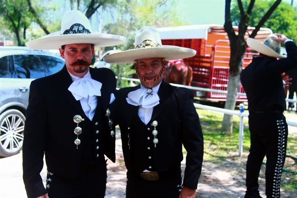 Eduardo Hernández y Américo García Pope