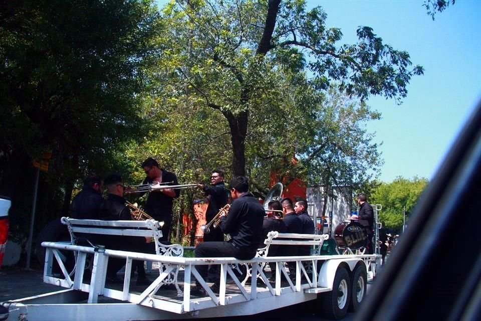 Marcela Fernández Villanueva y Homero Fernández Treviño